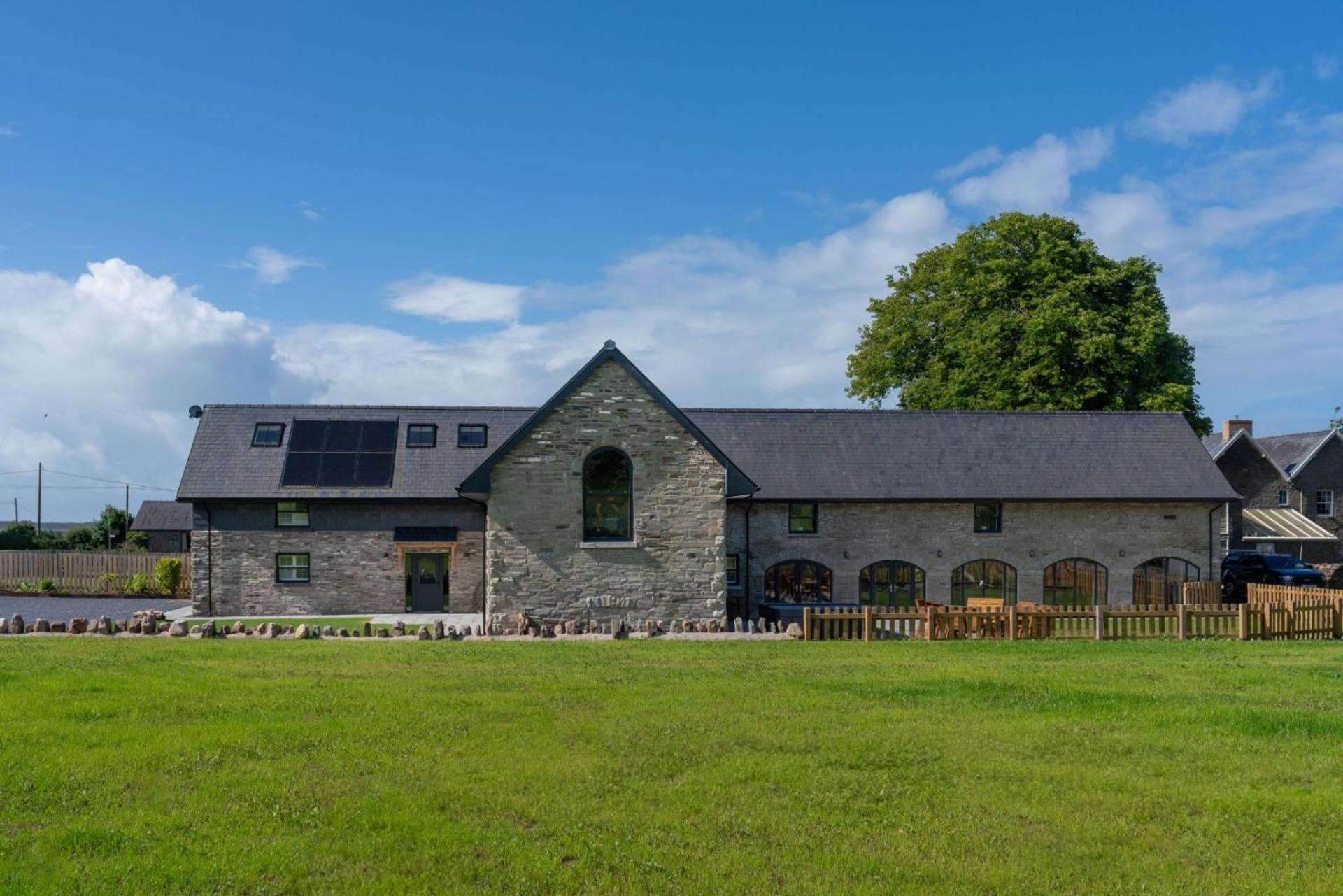 The Big Barn Villa Kidwelly Buitenkant foto